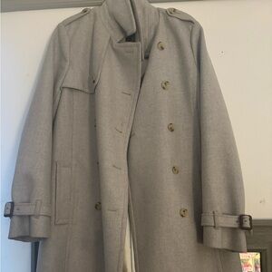 Beautiful jcrew wool cashmere coat. Only warn a few times. Like new